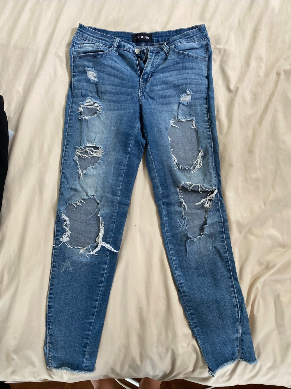 Fashion Nova Women’s Distressed Blue Skinny Jeans